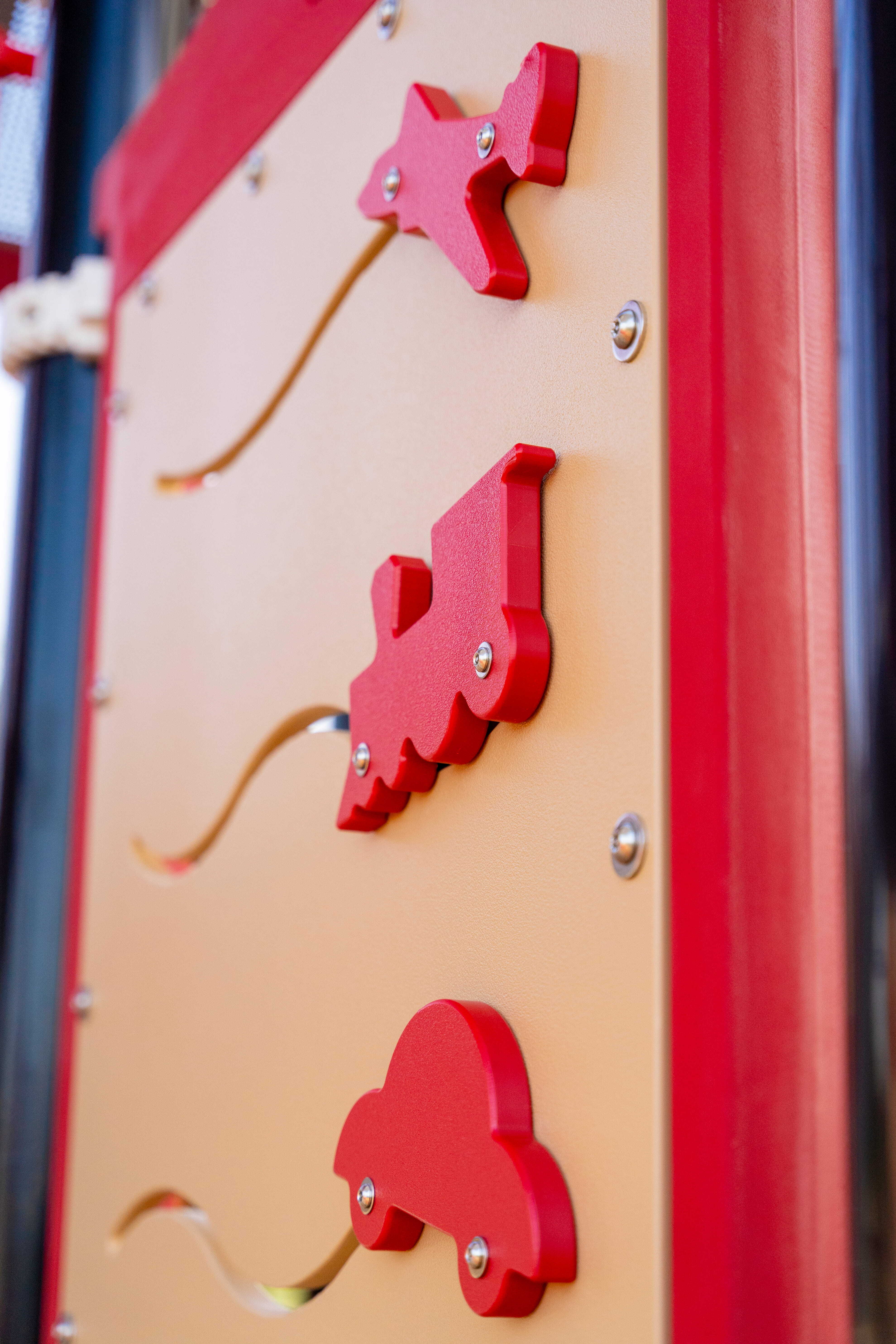 heritage-park-raised-vehicle-activity-panel